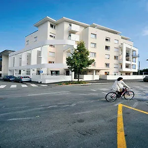 Appart'city Classic Les Bains Aparthotel