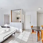 Appart'city Classic Les Bains تونو لي با