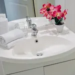 Appart'city Classic Les Bains تونو لي با