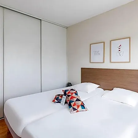 Appart'city Classic Les Bains Aparthotel