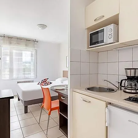 Appart'city Classic Les Bains Aparthotel